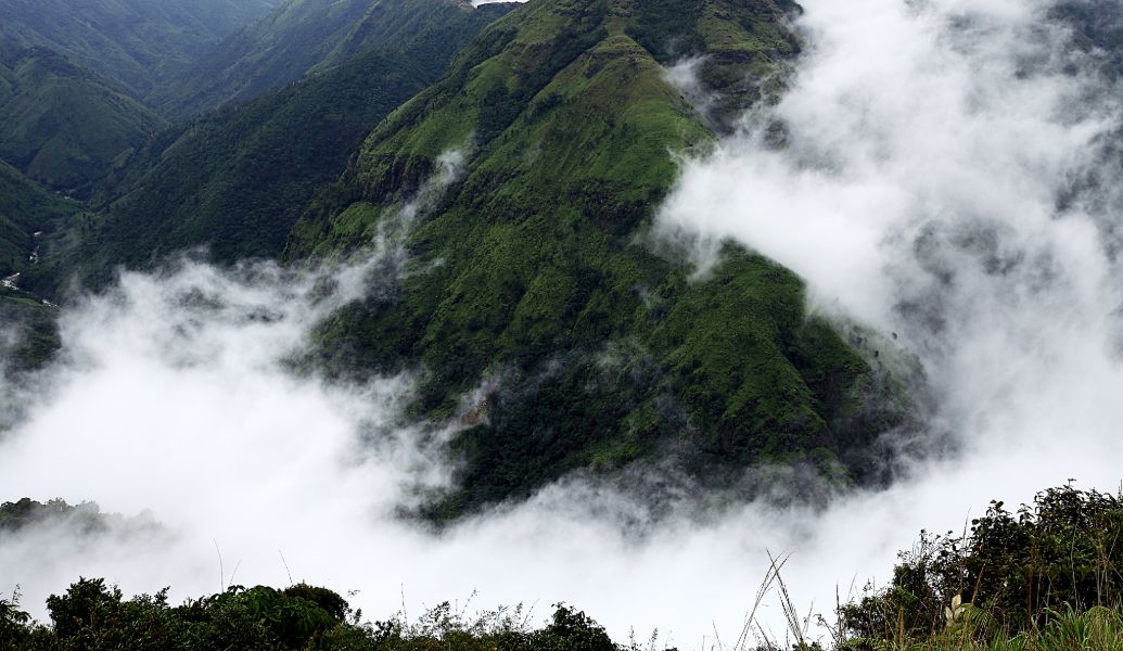 Shillong To Mawsynram